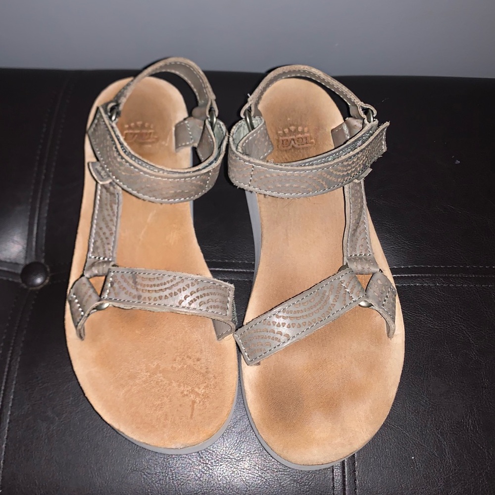 Teva midform universal geometric sandals